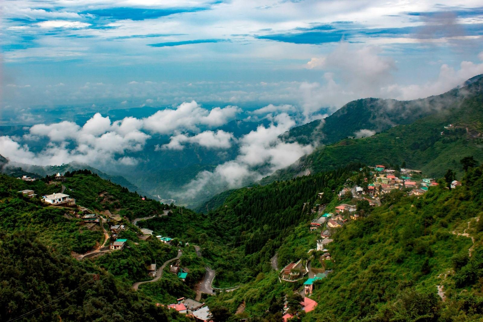Enchanting beauty of Uttarakhand hills