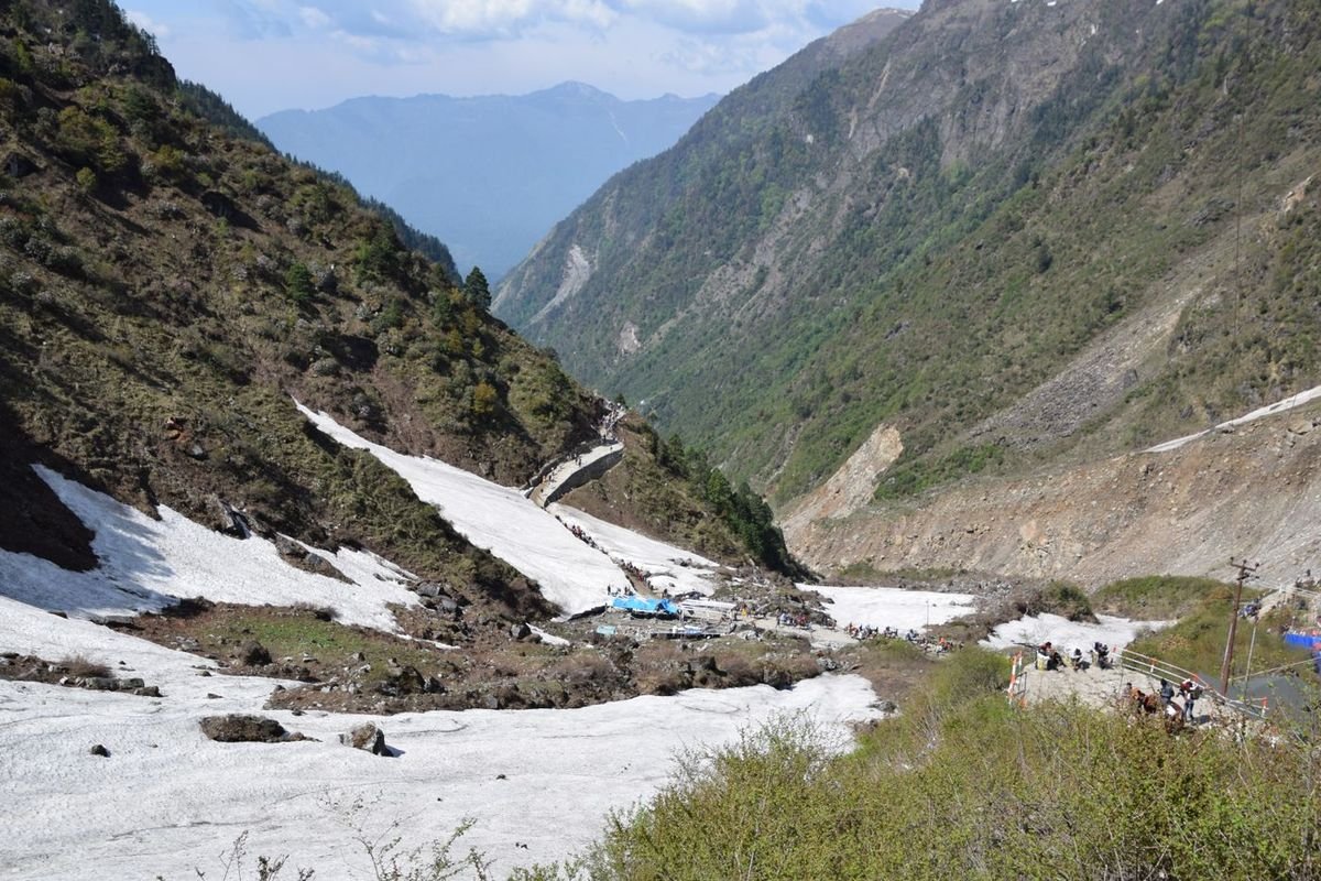 Snow on the Kedarnath trek, part of the Char Dham route map